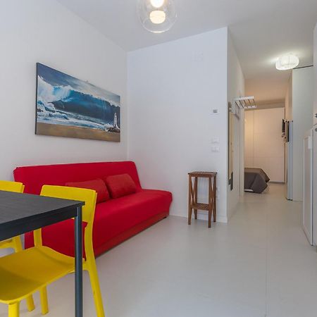 Academy Of Fine Arts -Modern Apt. With Balcony! Bologna Exterior foto