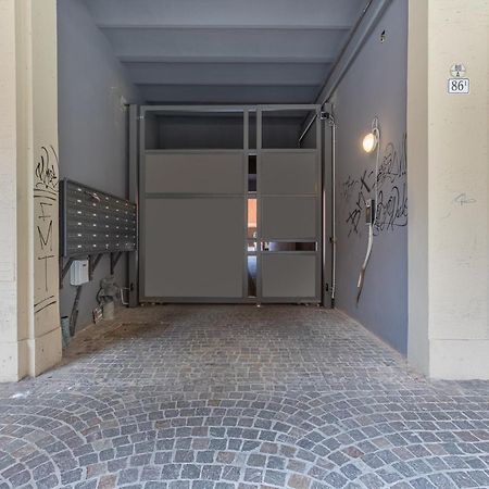 Academy Of Fine Arts -Modern Apt. With Balcony! Bologna Exterior foto